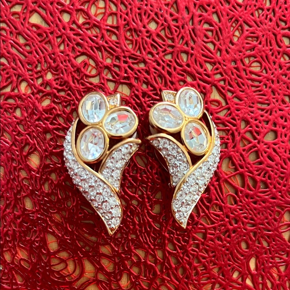 Goldtone and Crystal Earrings- Clip On - Picture 4 of 5